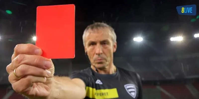 Các hình thức kèo tổng số thẻ đỏ phổ biến